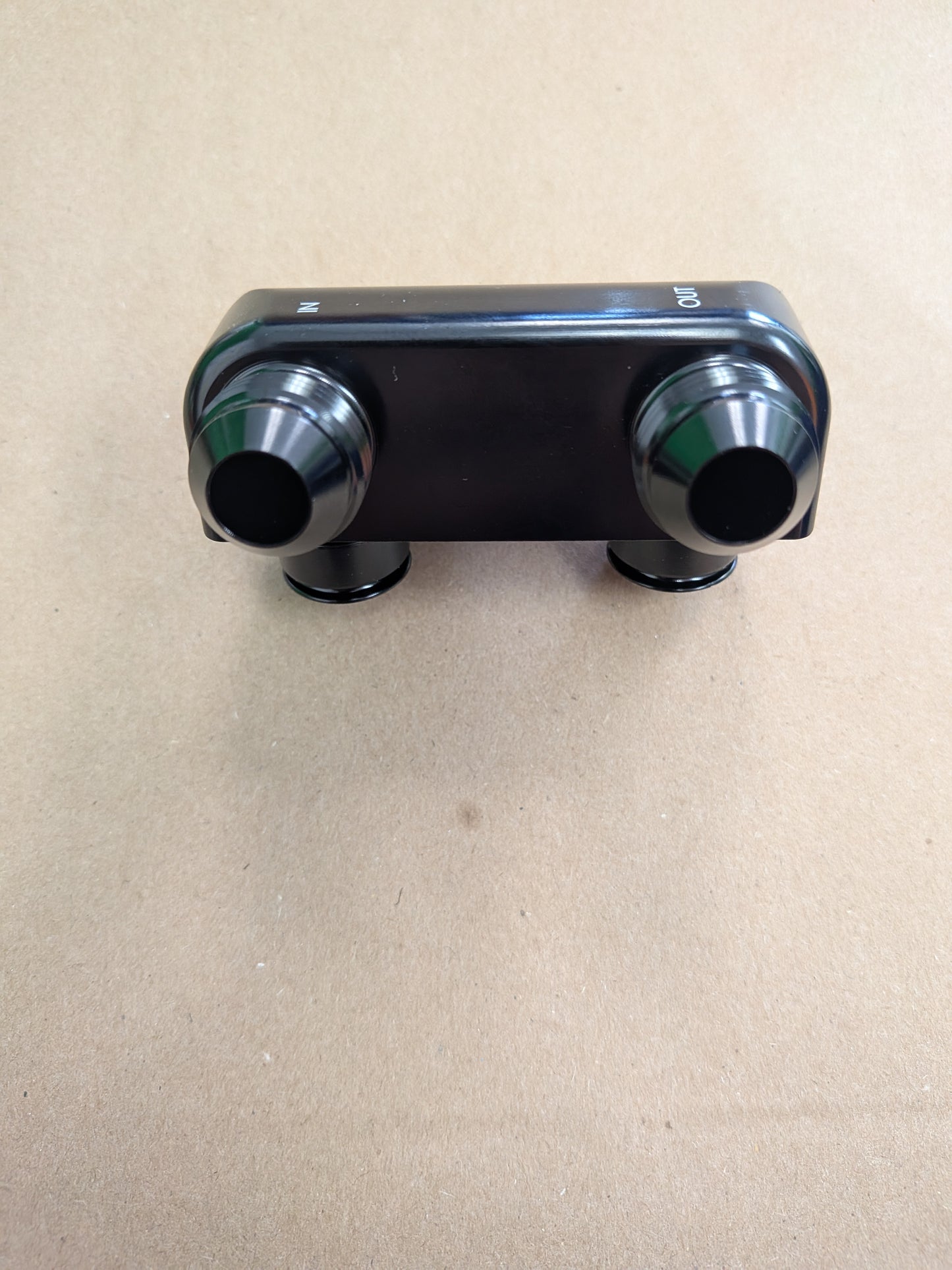 6R80/10R80 - Transmission Cooler Adapter Fitting (Forward Facing)
