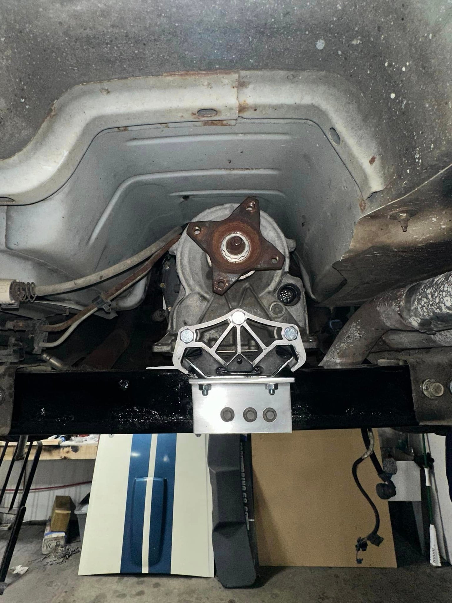 Chevy LS1/2/3 To Ford Modular (6R80 & 10R80) Or Small Block Ford Automatic
