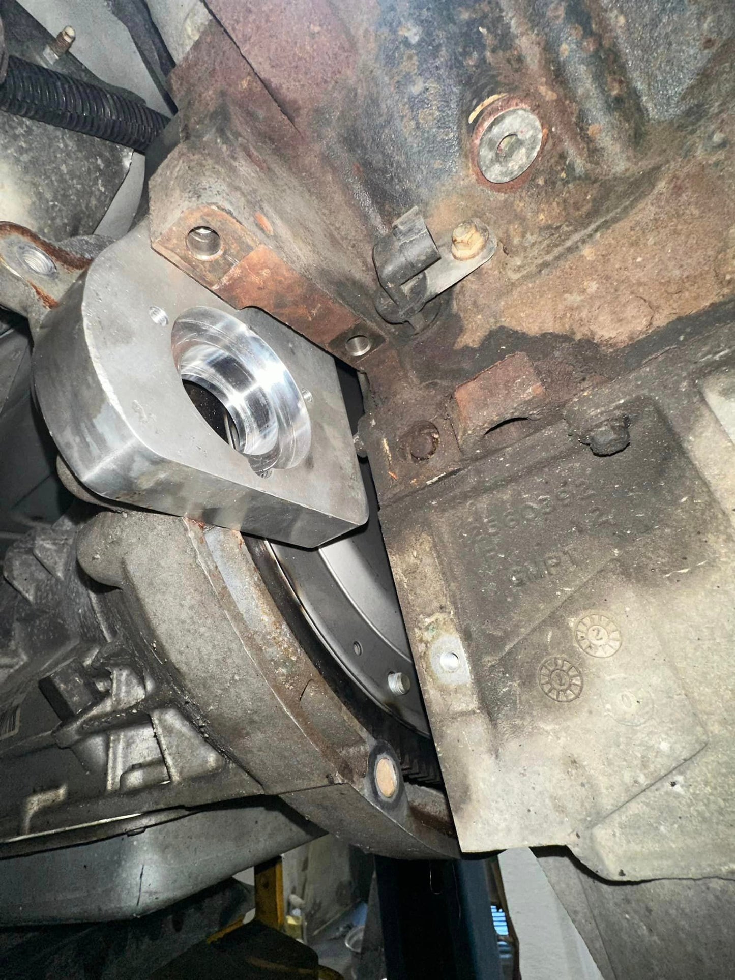 Chevy LS1/2/3 To Ford Modular (6R80 & 10R80) Or Small Block Ford Automatic