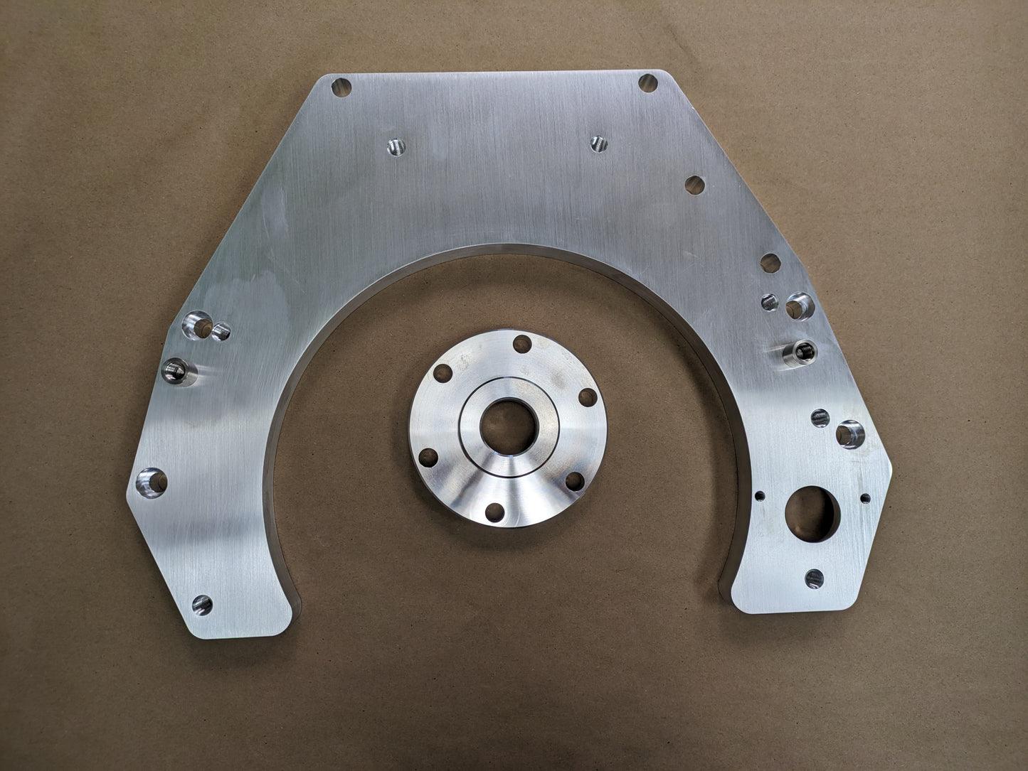 PAFO201: Ford Big Block (429/460 & 351M/400) to Ford Modular (ref.6R80) V8 or Ford Small Block (AOD) V8 Automatic Transmission Adapter Kit