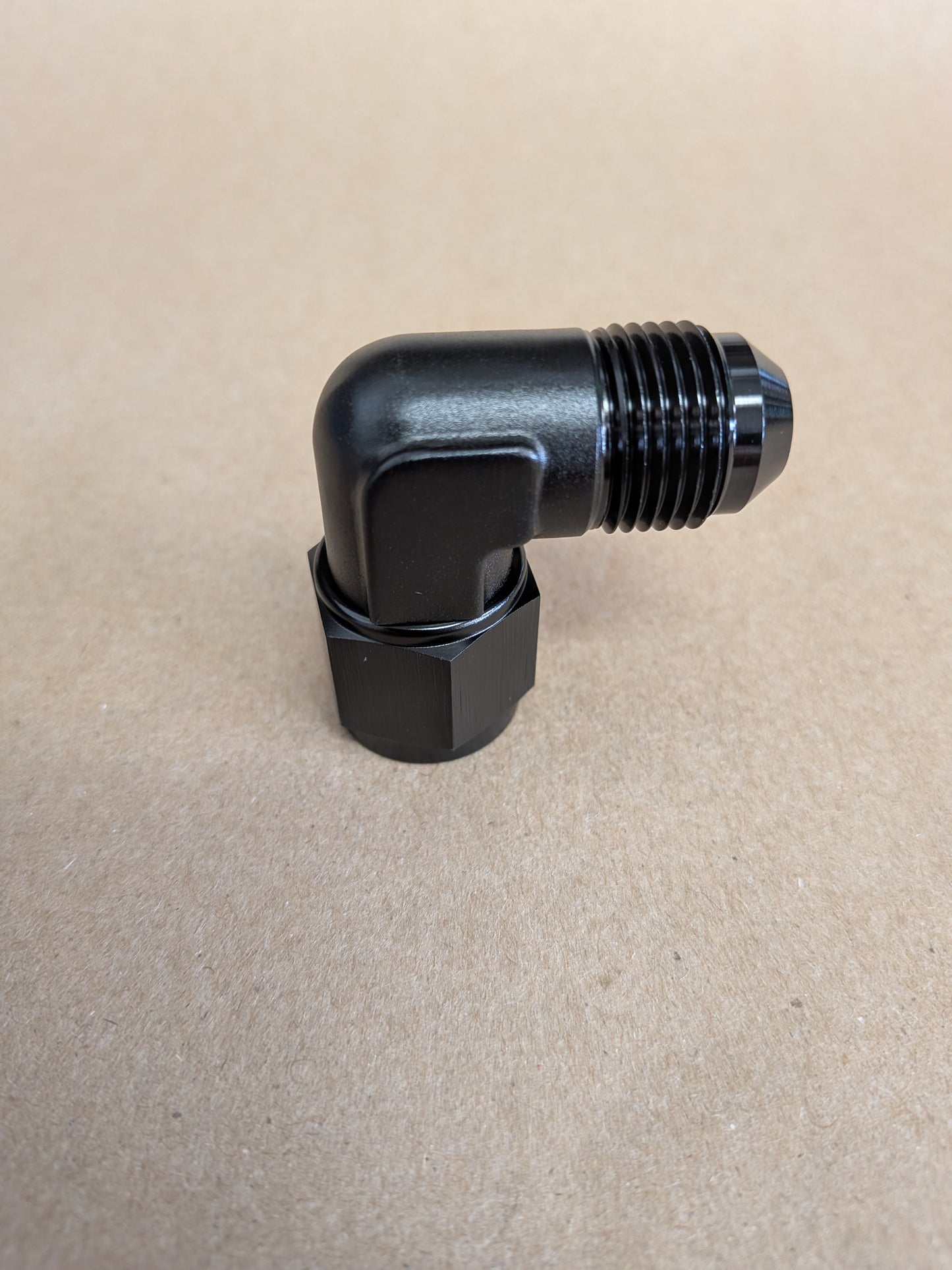 6R80/10R80 - Transmission Cooler Kit – Complete w/ Adapters & Fittings (#PATCK6R10R)
8AN 90° Swivel Fitting-Black Anodized (#PAHSW90-TCK)