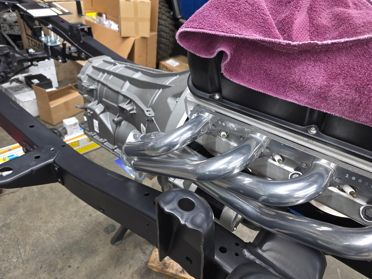 Ford Small Block (289,300,302,351W,351C) to V6 6R80/10R80